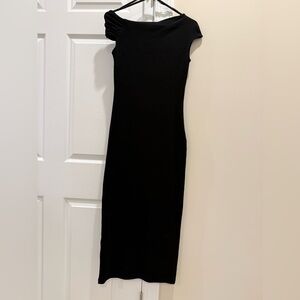 Chic One-Shoulder Black Dress